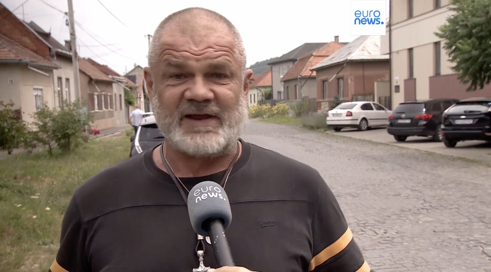 Minden bizonyíték nélkül kezdte kapásból ügynöközni és magyarul beszélőzni a kormánymédia az első embert, aki névvel nyilatkozott Sebestyén haláláról