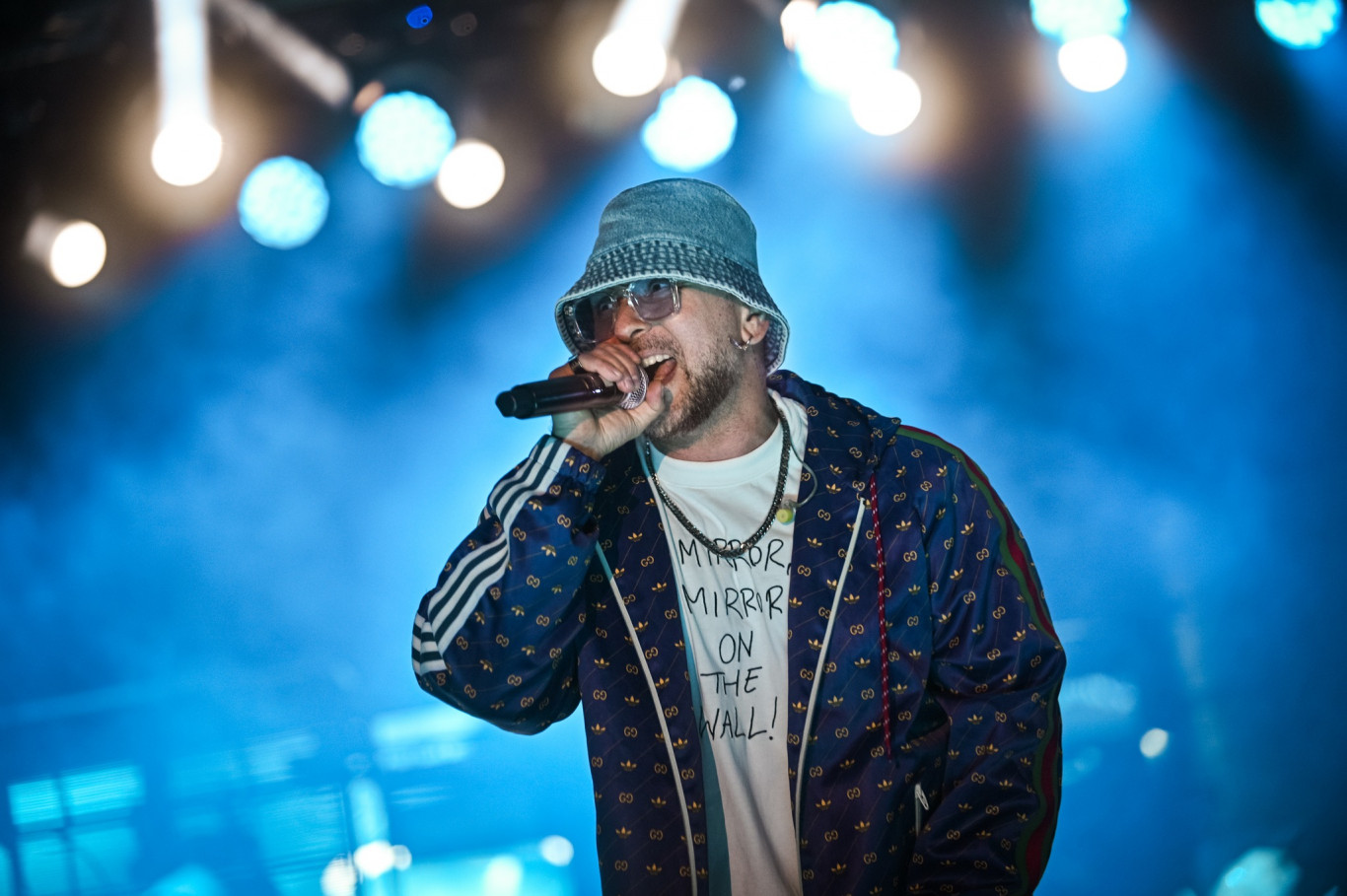 Majka: Az idei nehéz és pörgős év végén, egy koccintás után tegnap este későn indultam haza kocsival