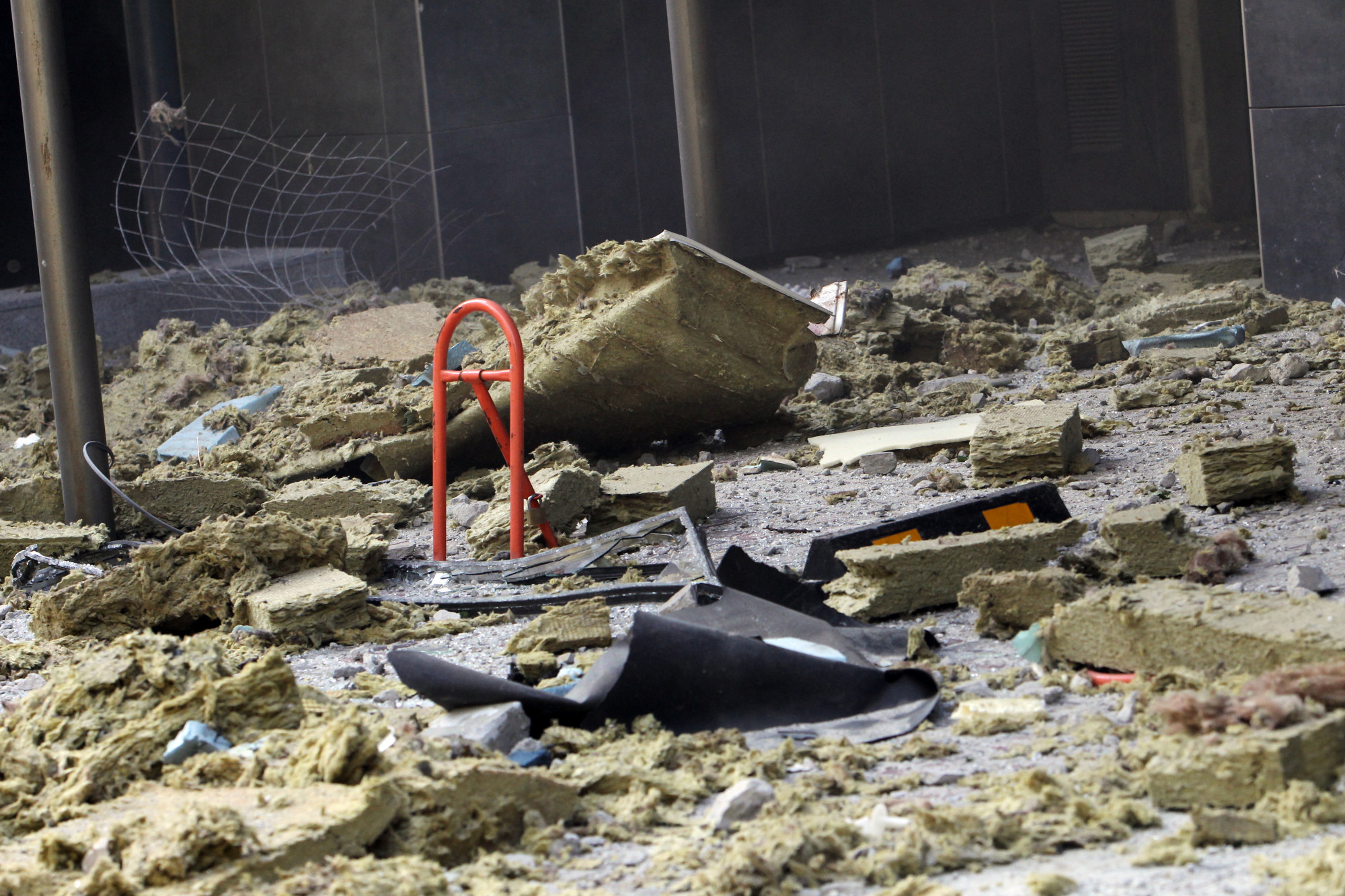 Ukrán börtönt bombáztak le az oroszok, tizenhatan meghaltak