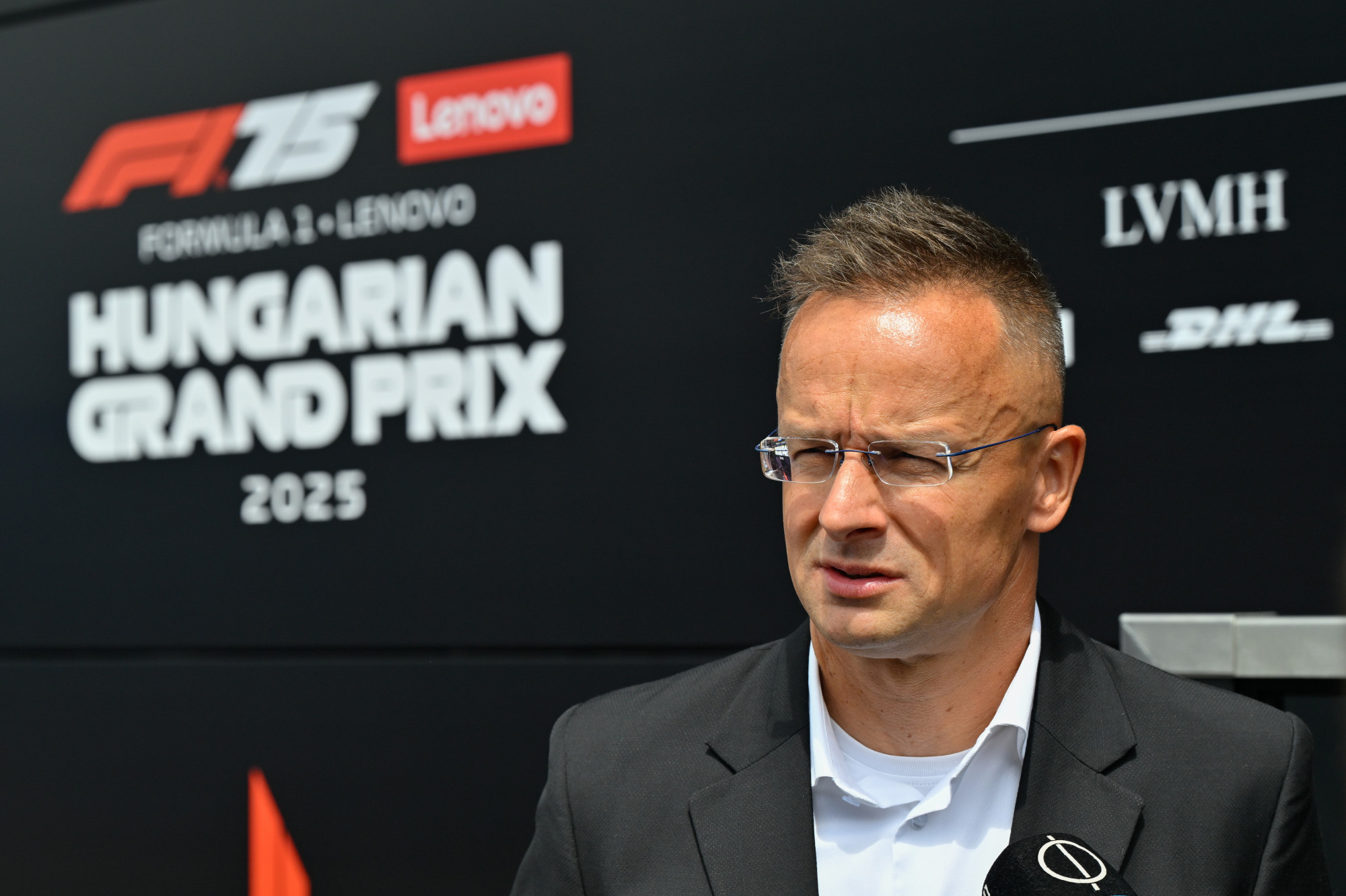 Szijjártó Péter szerint a magyar kormány azért támogatja, hogy az oroszok is részt vehessenek az olimpián, mert a magyarok emlékeznek az 1984-es olimpiai bojkottra