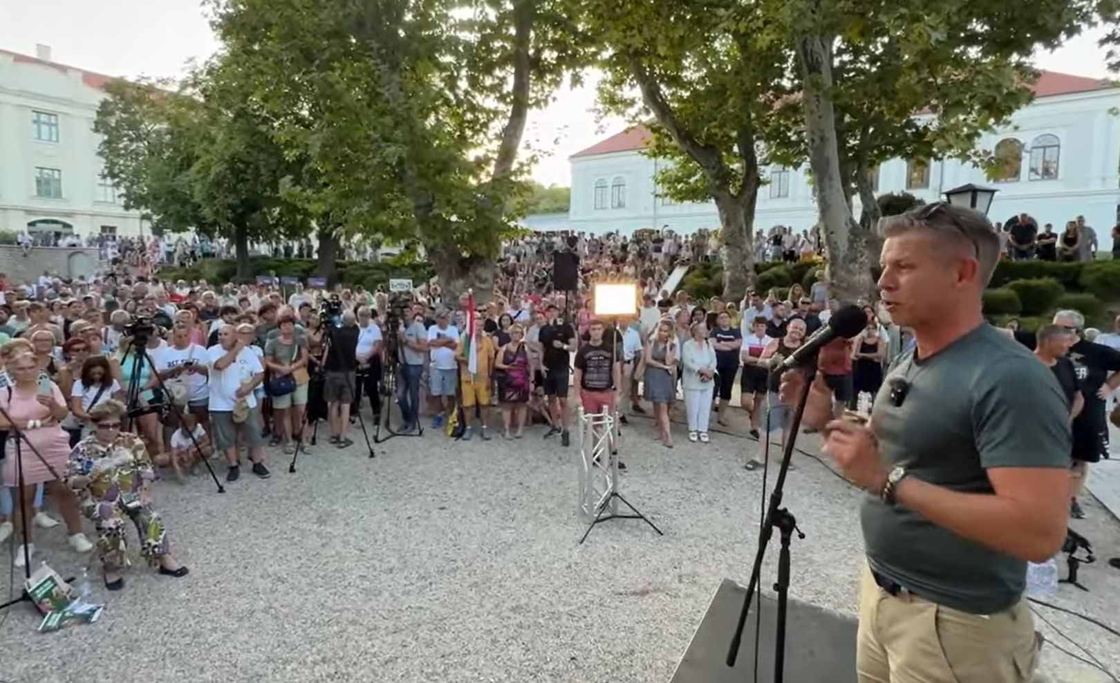Magyar Péter szerint „Vlagyimir Putyin elkezdett beavatkozni  a magyar választásokba”