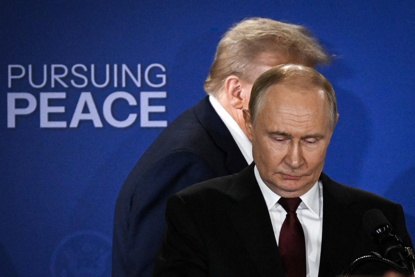 New York Times: Donbaszt kérte a tűzszünetért cserébe Putyin