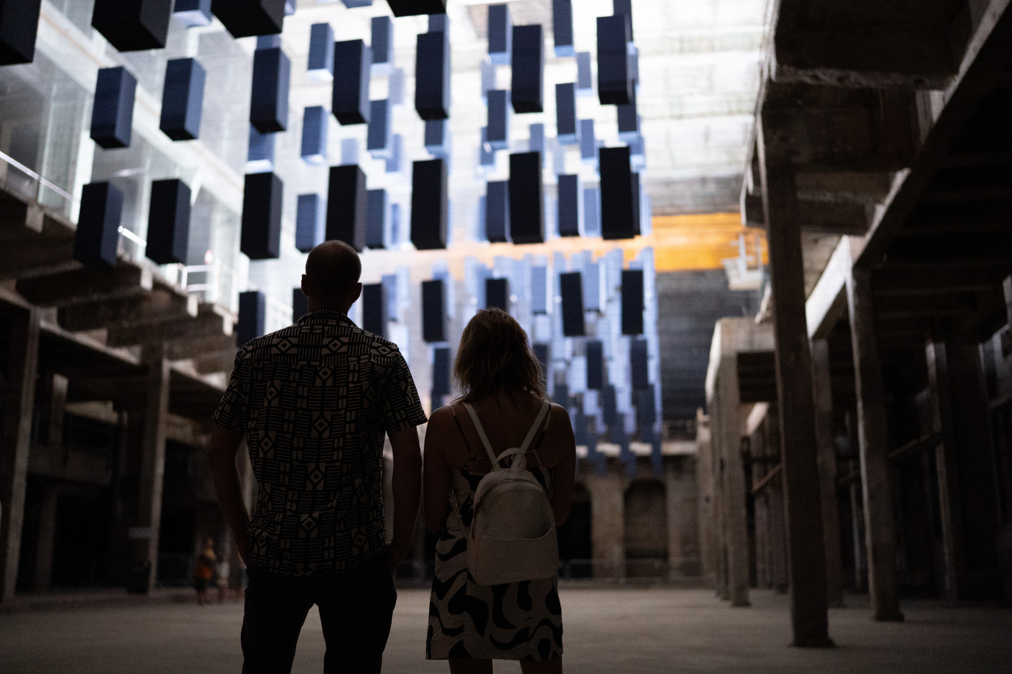 Így változik zenei és fényművészeti fesztivállá a több mint 20 éve leszerelt hőerőmű Inotán