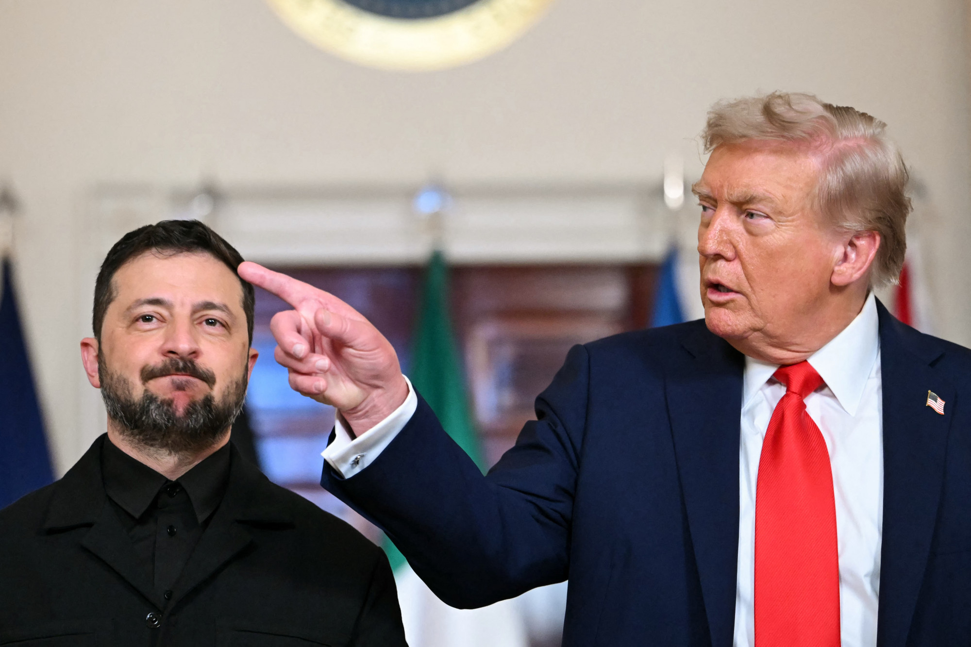 Donald Trump – aki Orbán szerint a béke embere – nem érti, eddig miért csak védekezni engedték Ukrajnát, támadni nem