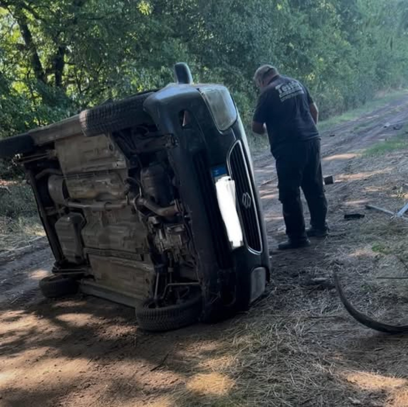 Megszüntették a nyomozást a hatvanpusztai biztonsági őr ellen, aki nekiment Hadházy Ákos autójának