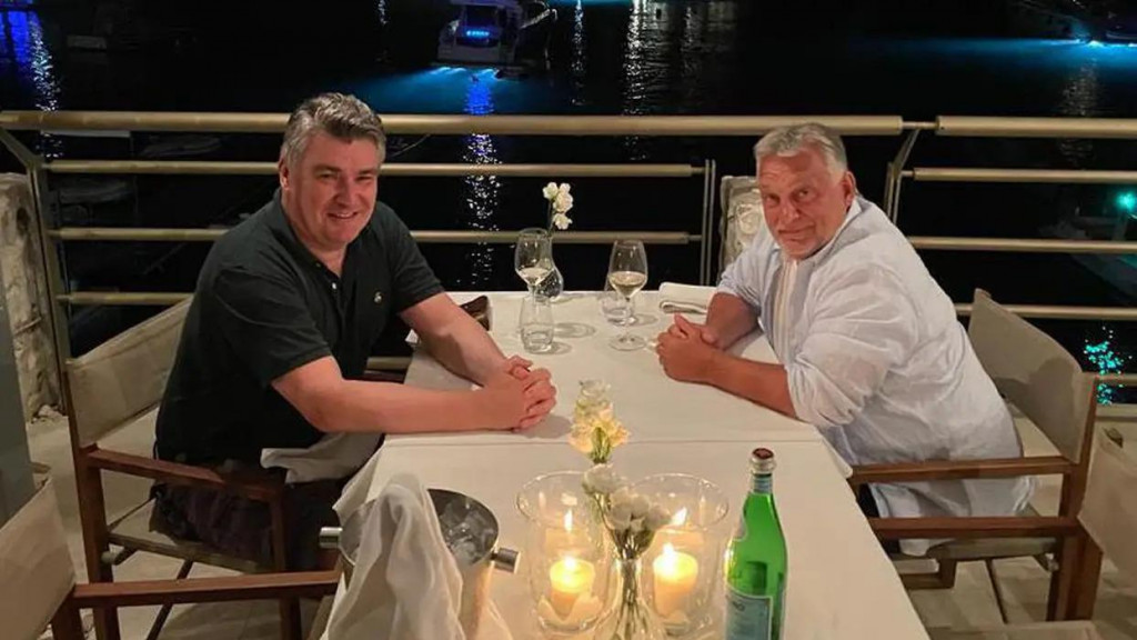 A Horvátországban nyaraló Orbán találkozott a horvát köztársasági elnökkel