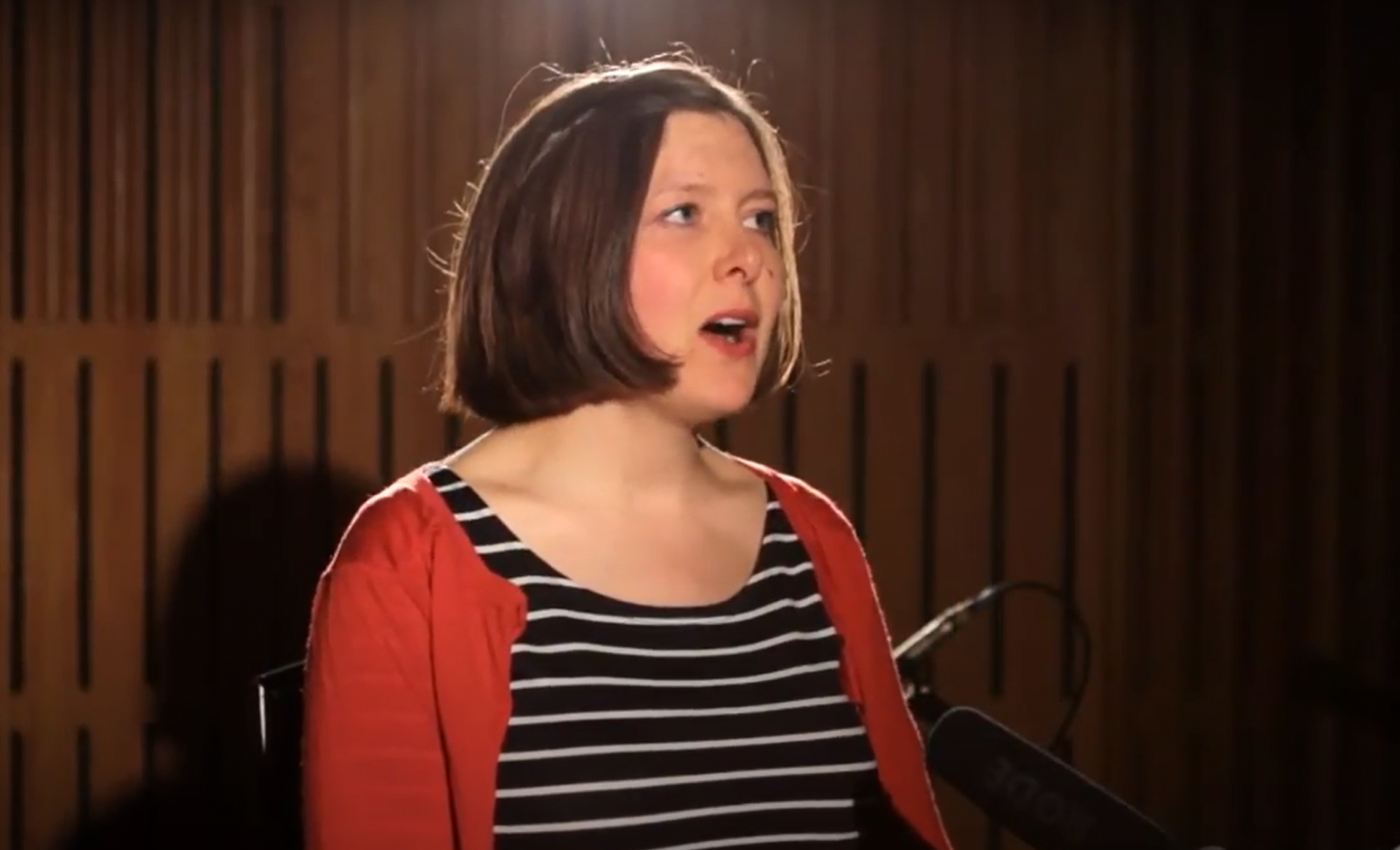 A rajongók imádták Emily Portman új albumát, pedig nem is írt új albumot