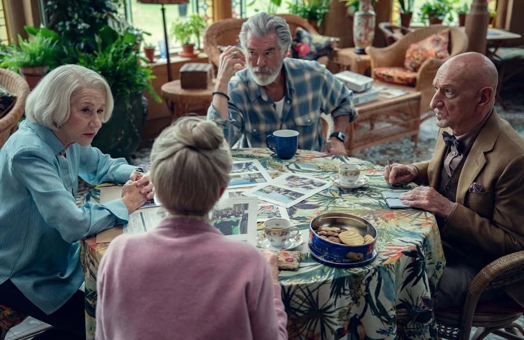Egy sikeres regény alapján készült Chris Columbus-film, amiben szerepel Helen Mirren, Ben Kingsley, de még Pierce Brosnan is? Mi baj lehet?