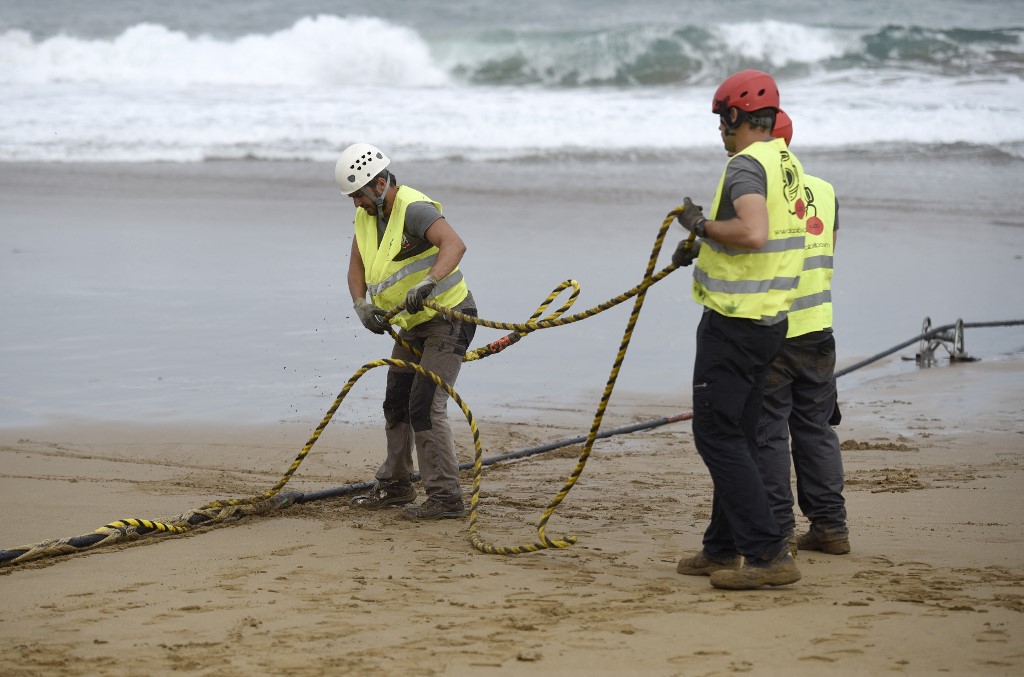 Megrongálódtak a Microsoft tenger alatti kábelei, akadozott a felhőszolgáltatás a Közel-Keleten