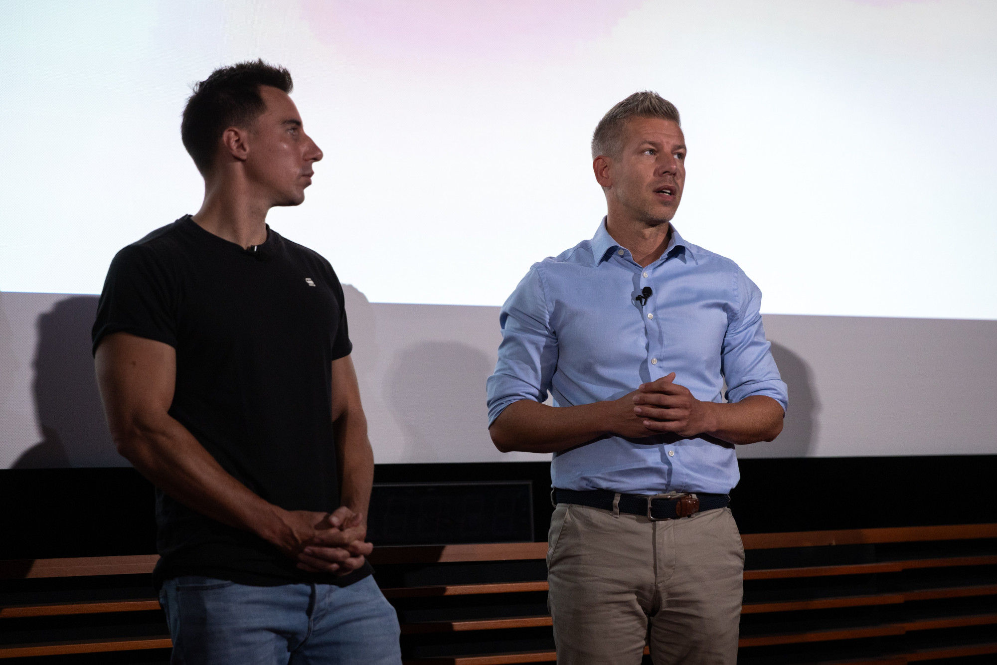 Hétvégétől 10 ezer önkéntessel árasztaná el az országot a Tisza, hogy reagáljanak Orbán nemzeti konzultációjára