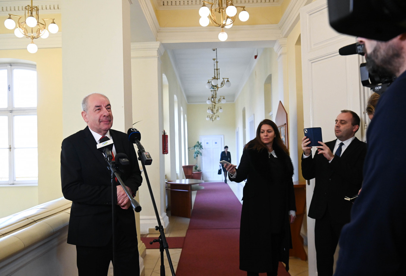 Távozott a Sándor-palotából a Telexet selejtnek nevező kommunikációs igazgató