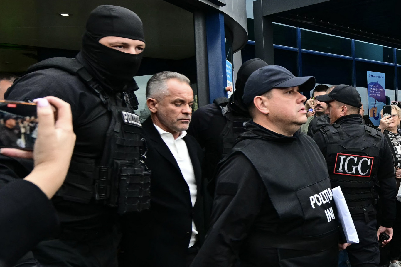 Kiadták Moldovának az évszázad lopásával megvádolt oligarchát, Vladimir Plahotniucot