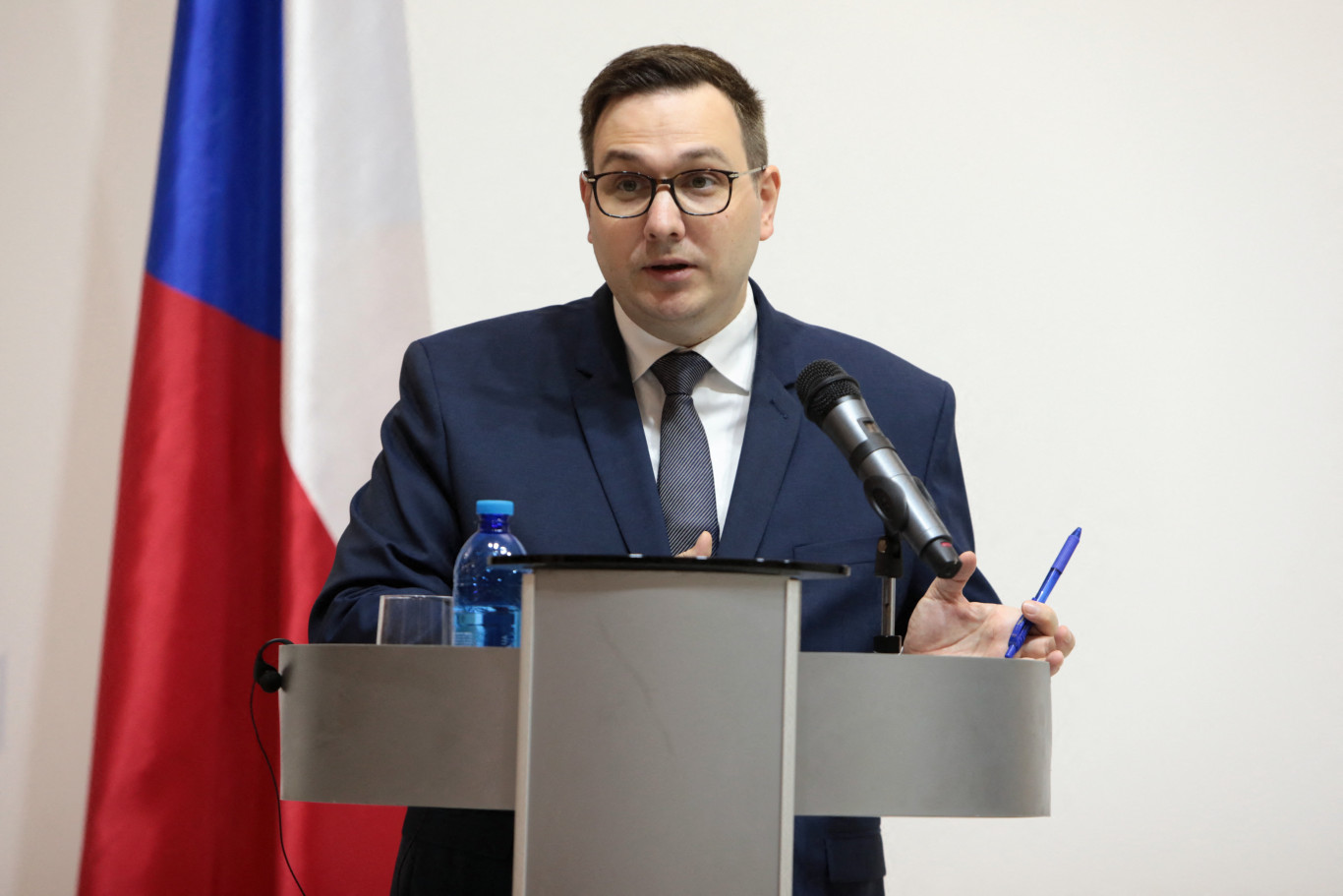 Csehország nem fogja beengedni a területére az orosz diplomata-útlevéllel rendelkezőket