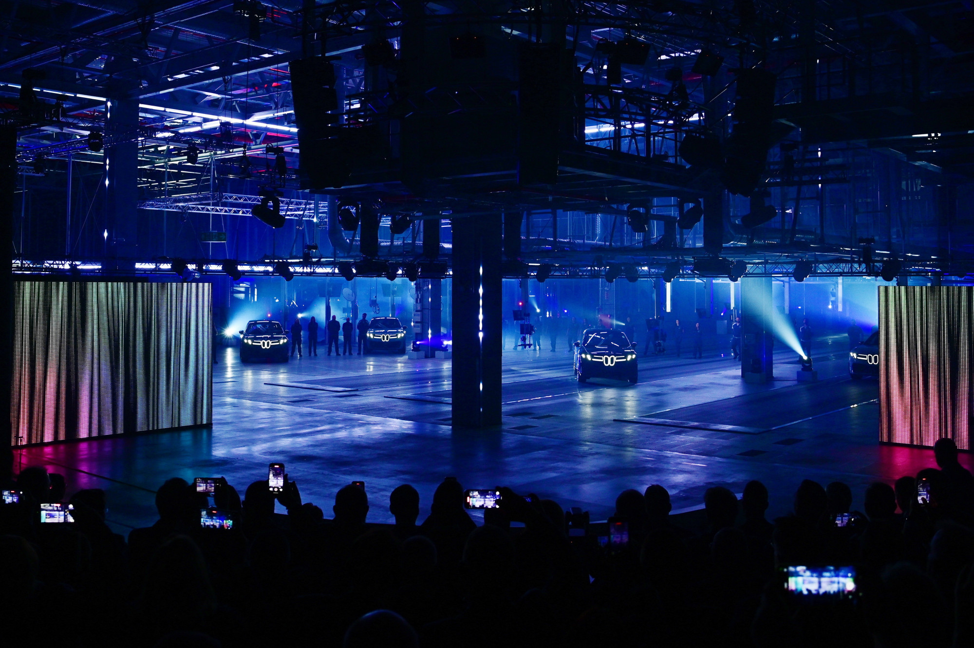 Tűz ütött ki a debreceni BMW gyárban