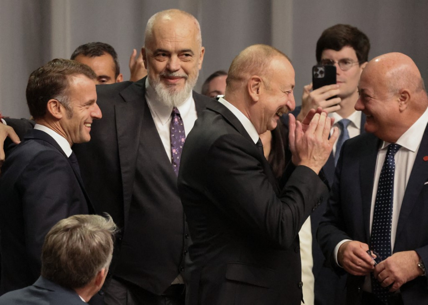 Együtt röhögtek a világtérképet nem ismerő Trumpon az európai vezetők