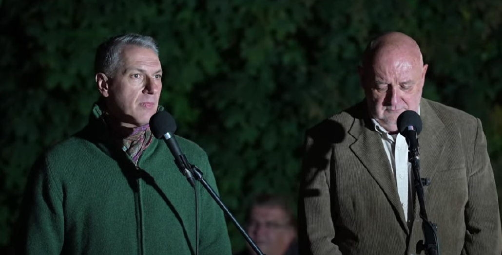Lázár János fórumán egy perc néma csenddel emlékeztek Szabó Zsolt volt hódmezővásárhelyi rendőrkapitányra
