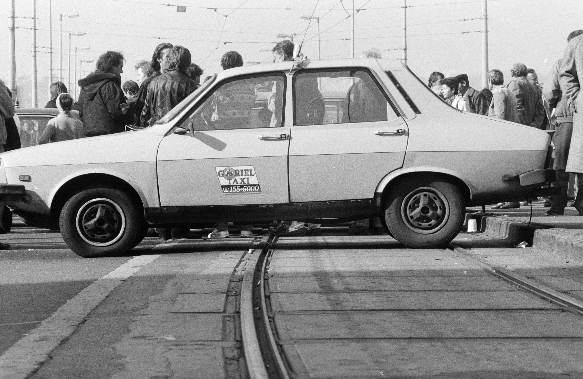 CB-s forradalom, diszpécserpuccs, polgári engedetlenség melegítőben: 35 éve kezdődött a taxisblokád