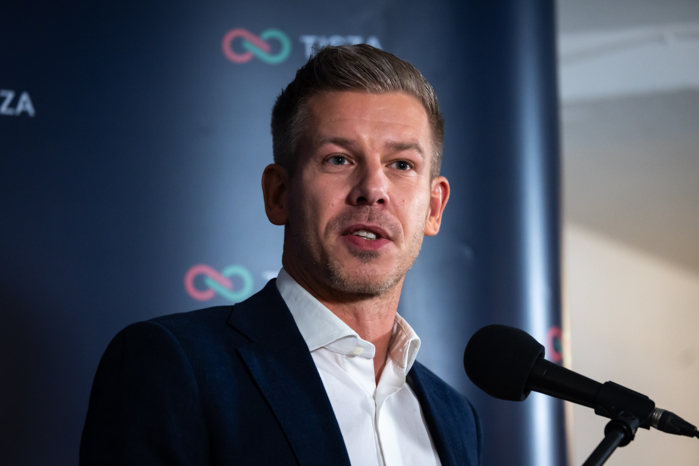 Magyar Péter: „A rettegő hatalom ott tart, hogy háborút indított a saját nemzete ellen”