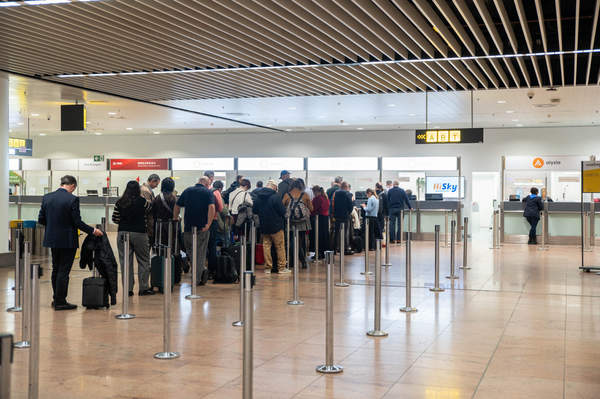 Az oroszoknak mostantól mindig új vízumot kell kérniük, ha az EU-ba jönnek