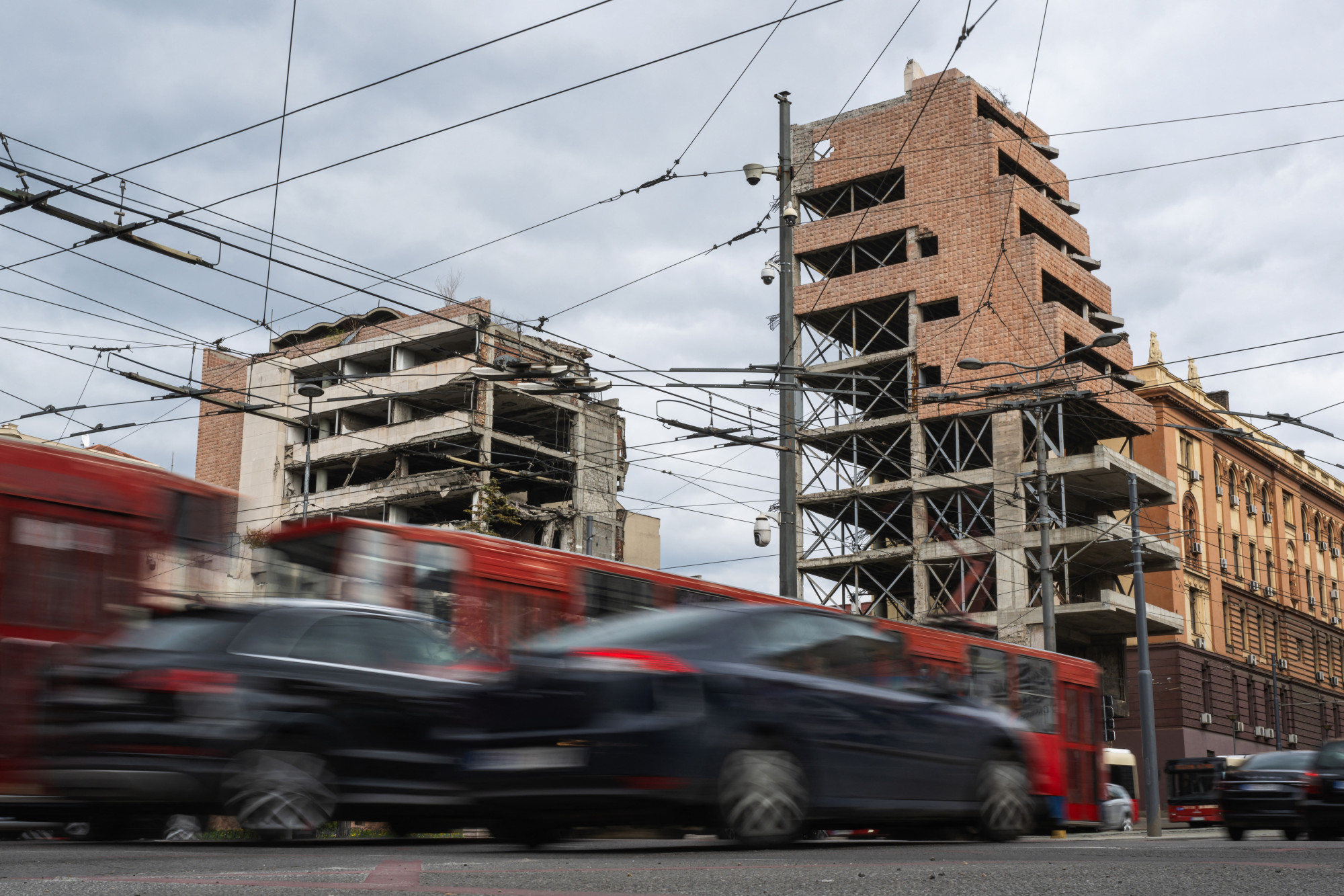 Vučićék elintézték, hogy Trump-hotel épülhessen a jugoszláv hadsereg amerikai vezetéssel lebombázott központjának helyén