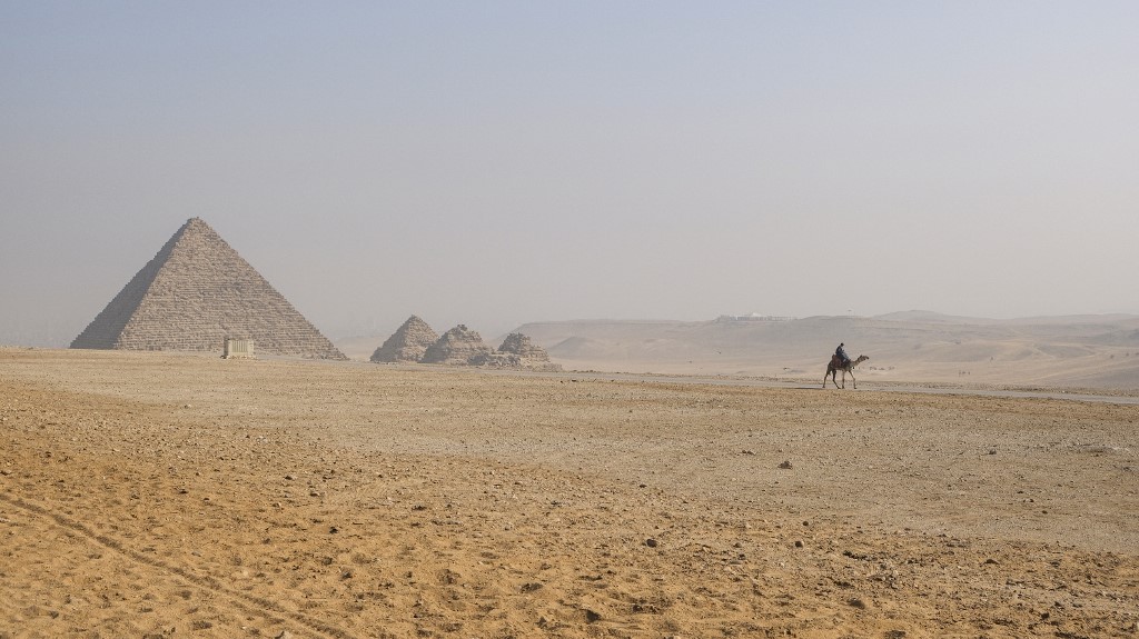 Rejtélyes bejárat nyomaira bukkanhattak régészek a gízai Menkauré-piramisnál