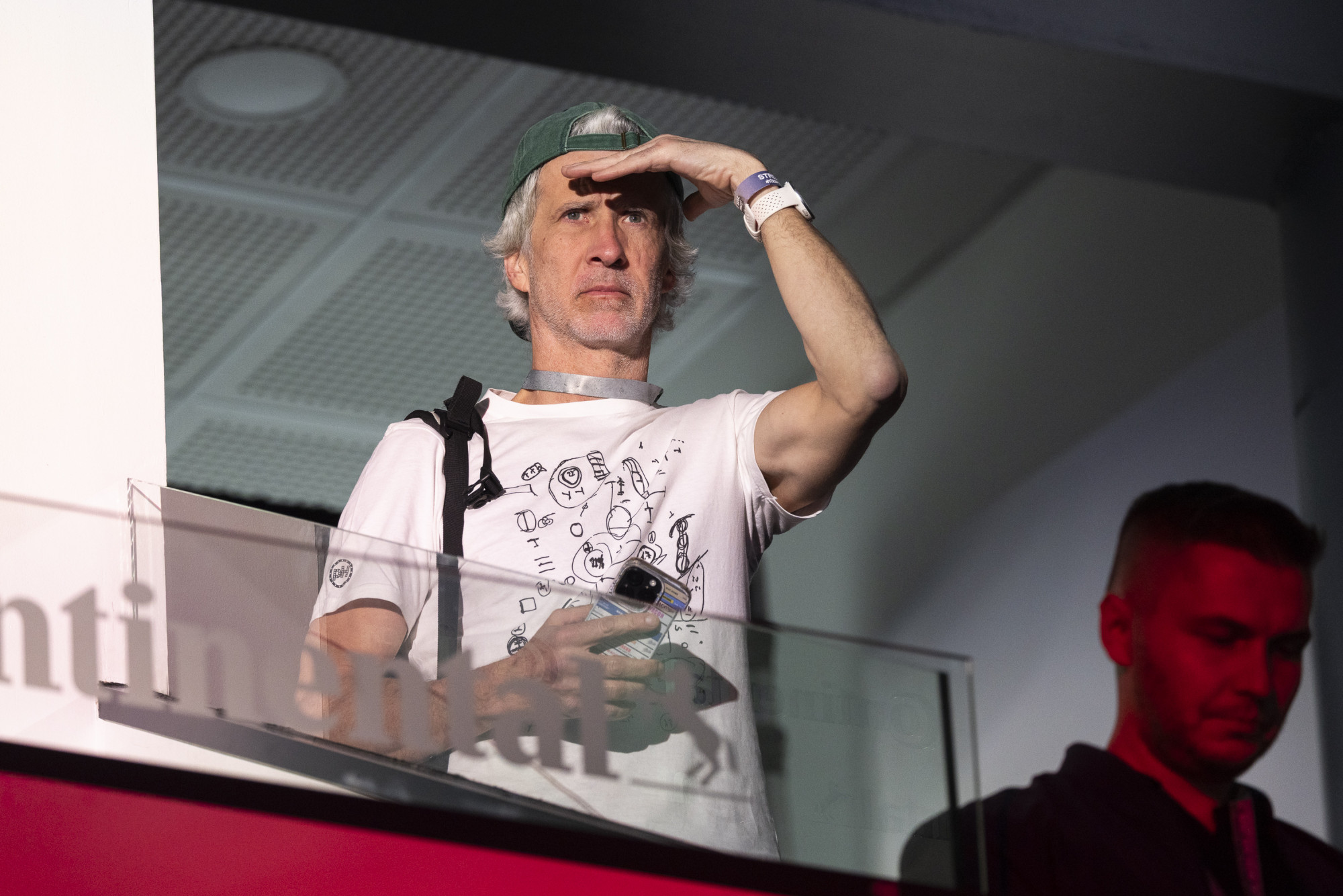 A Bharata Hindu Közösség tette helyre DJ Jeszyt, aki szerint a vereség oka Orbán indiai bálványimádása volt