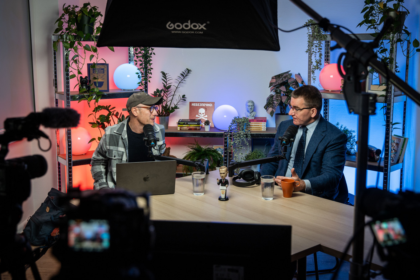 Inkompetencia, mérges kismalac, Putyinabb a Putyinnál - Rácz András elemezte Orbán moszkvai útját és a háború kilátásait