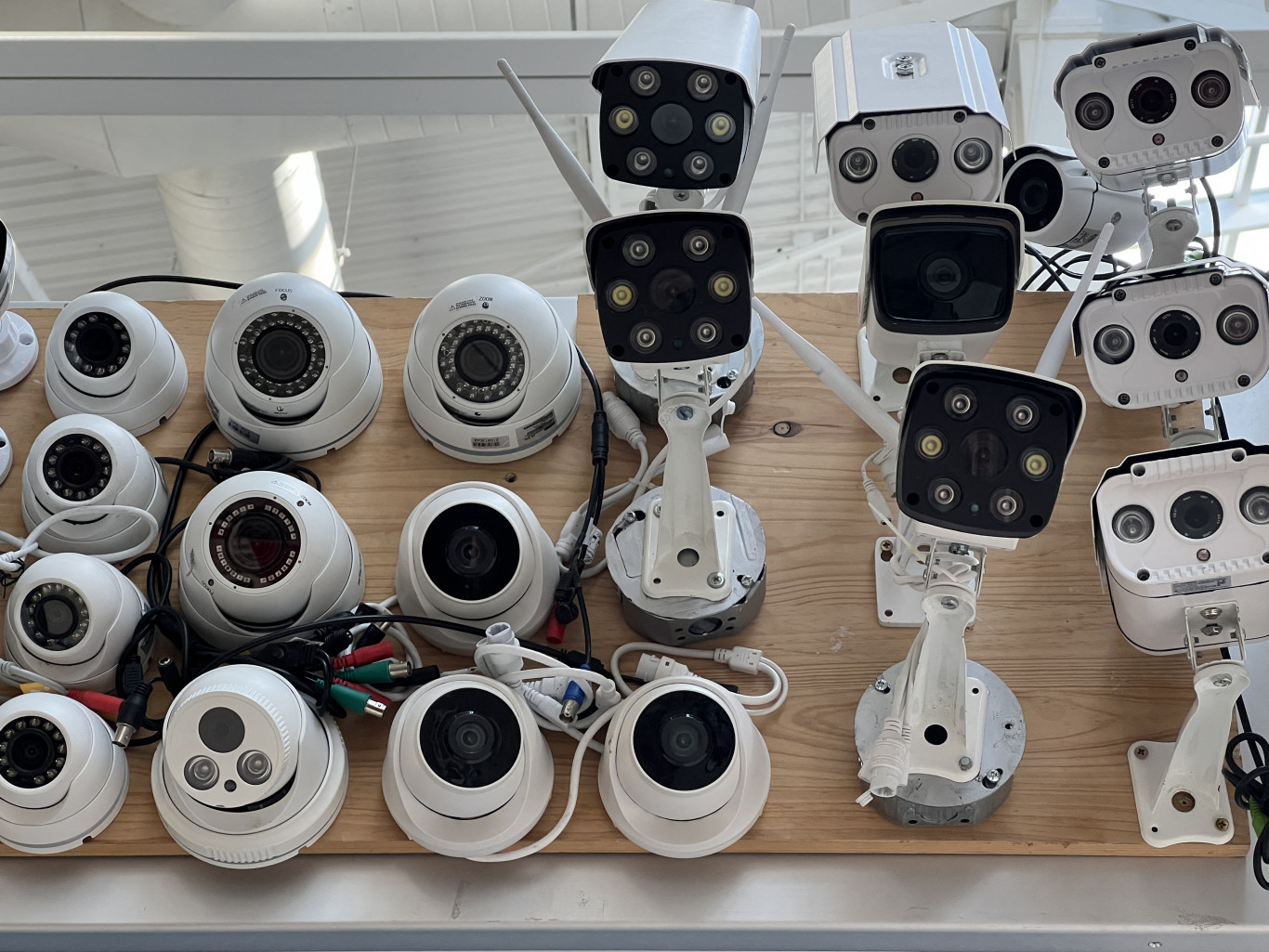 Több mint 120 ezer otthoni kamerát törtek fel Dél-Koreában