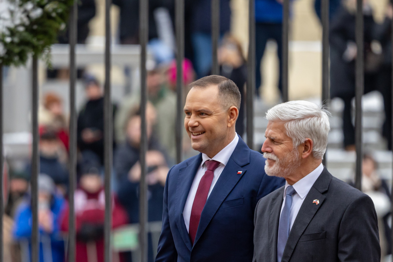 Az orosz hatás korlátozásának szükségességéről beszélt a lengyel elnök Esztergomban