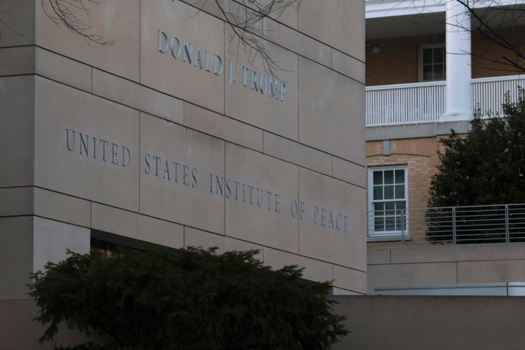 Trump elnevezte magáról az amerikai Béke Intézetet