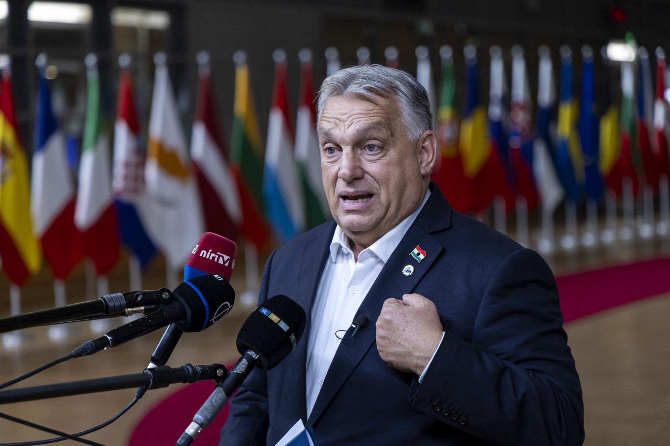 A magyar kormány megakadályozná, hogy az EU eurókötvényekkel támogassa Ukrajnát