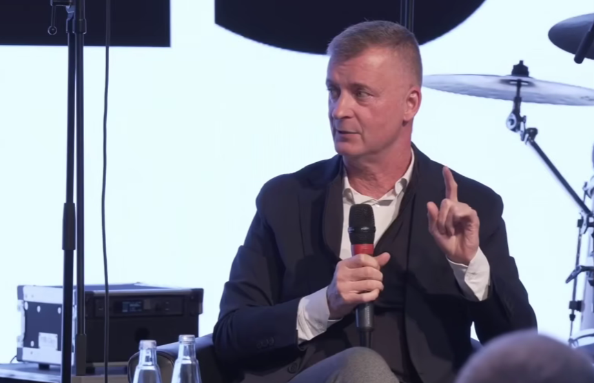 Kubatov Gábor részletesen elmesélte, hogy milyen új kampánymódszereket alkalmaznak Magyar Péter ellen