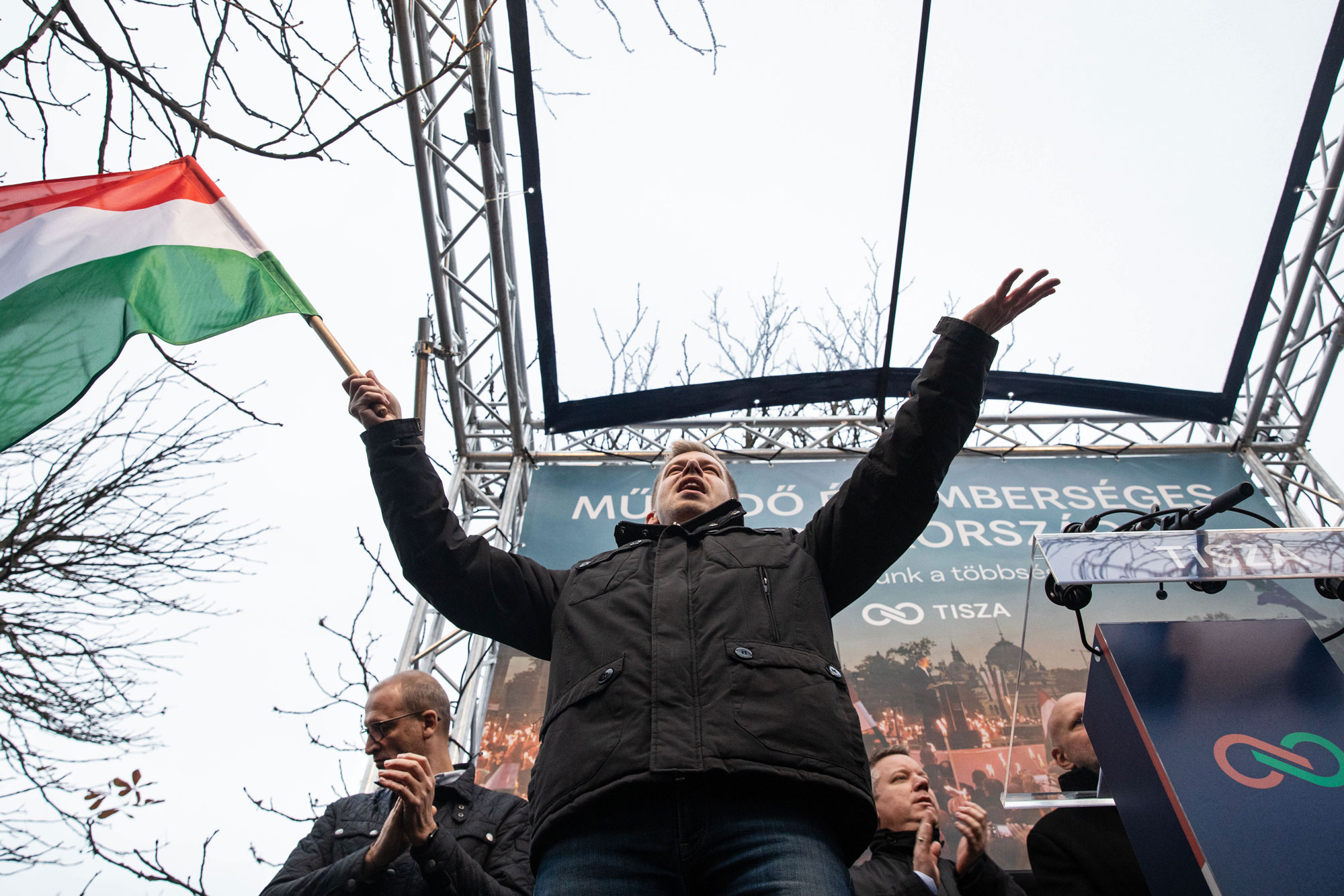 A 21 Kutatóközpont a Tisza erősödését és a Fidesz enyhe visszaesését mérte