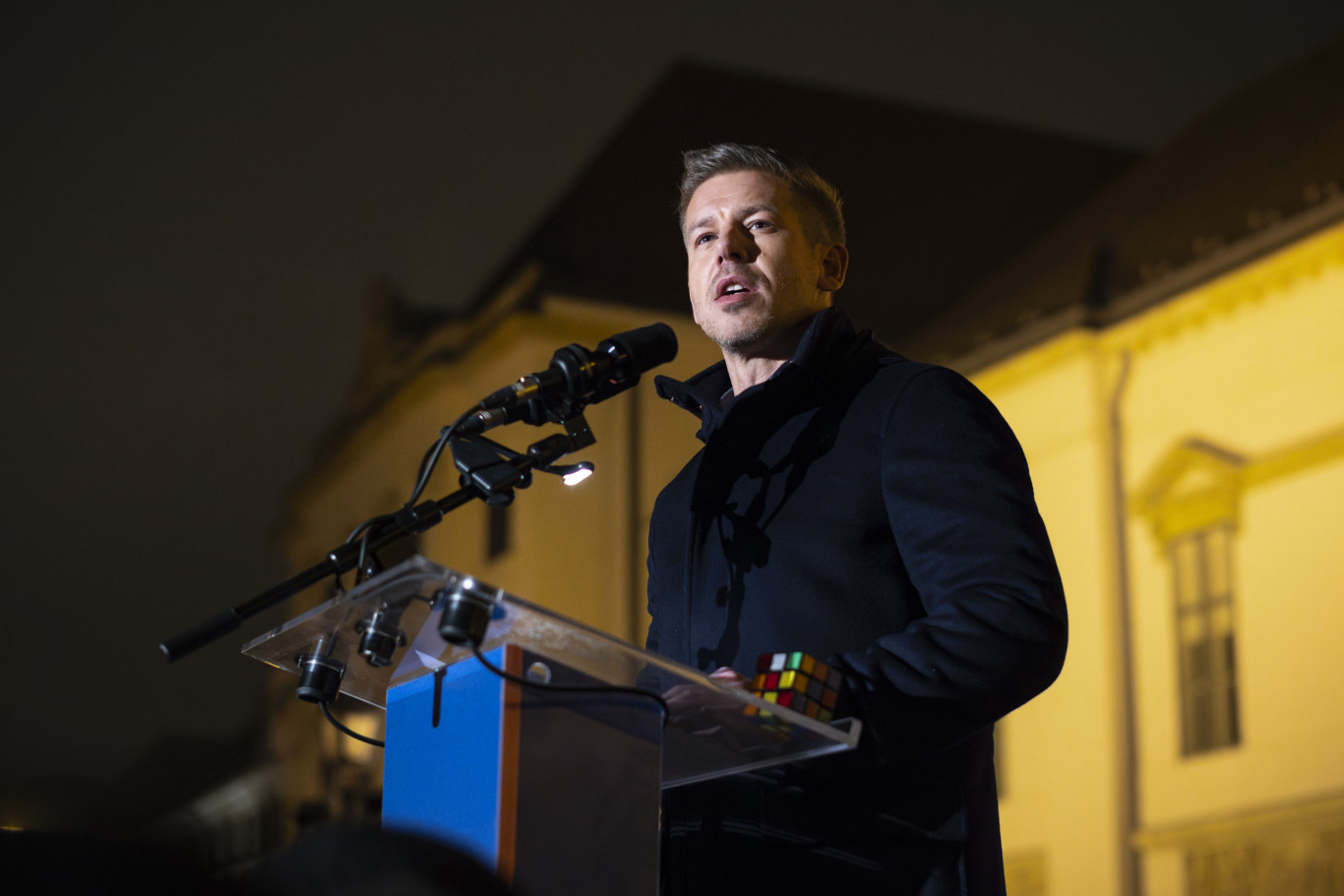 Magyar Péter szerint megtámadták és fojtogatták a Tisza egyik jelöltjét