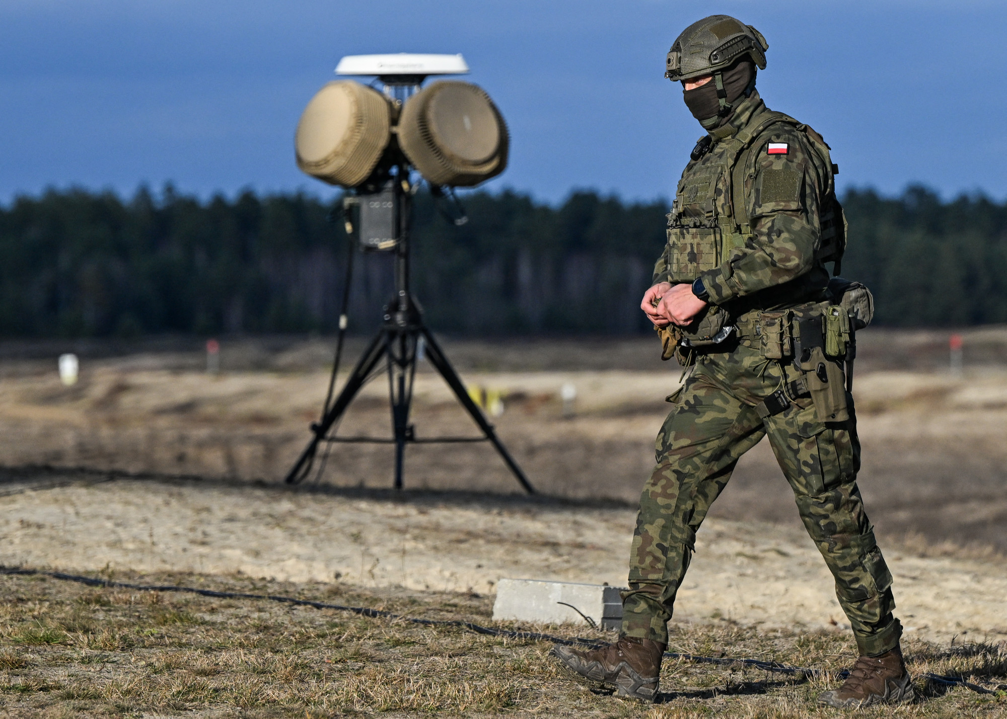 Kétmilliárd eurós drónvédelmi rendszert épít ki Lengyelország az orosz fenyegetés miatt