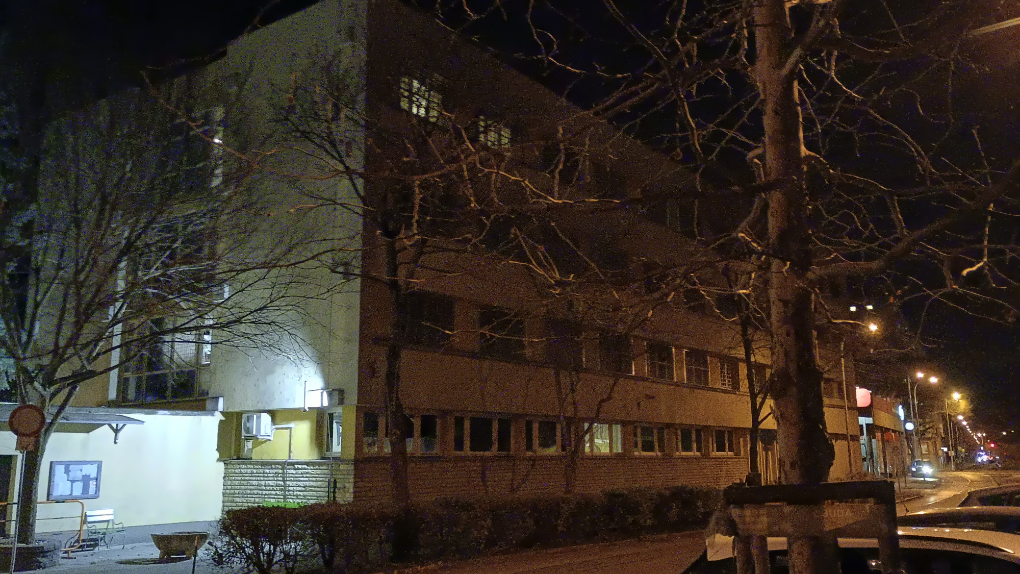 Más javítóintézetekbe szállítanák át a letartóztatottakat a Szőlő utcából