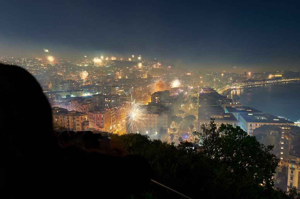 Három ujját levitte a petárda, folytatta, az arca is megsérült a római fiatalnak