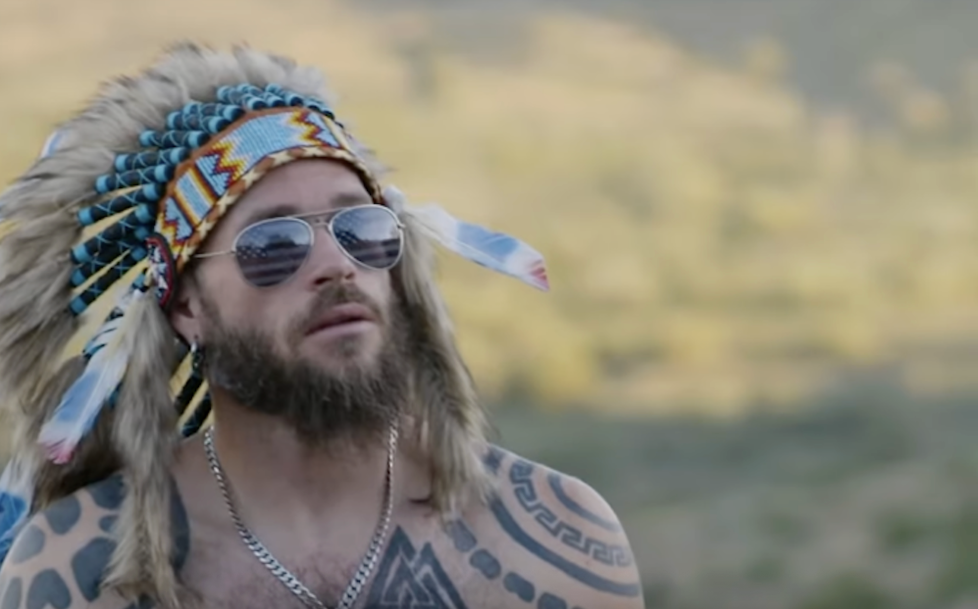 Endgame: visszatért a QAnon Sámán, de Epstein miatt már ő is kiábrándult Trumpból