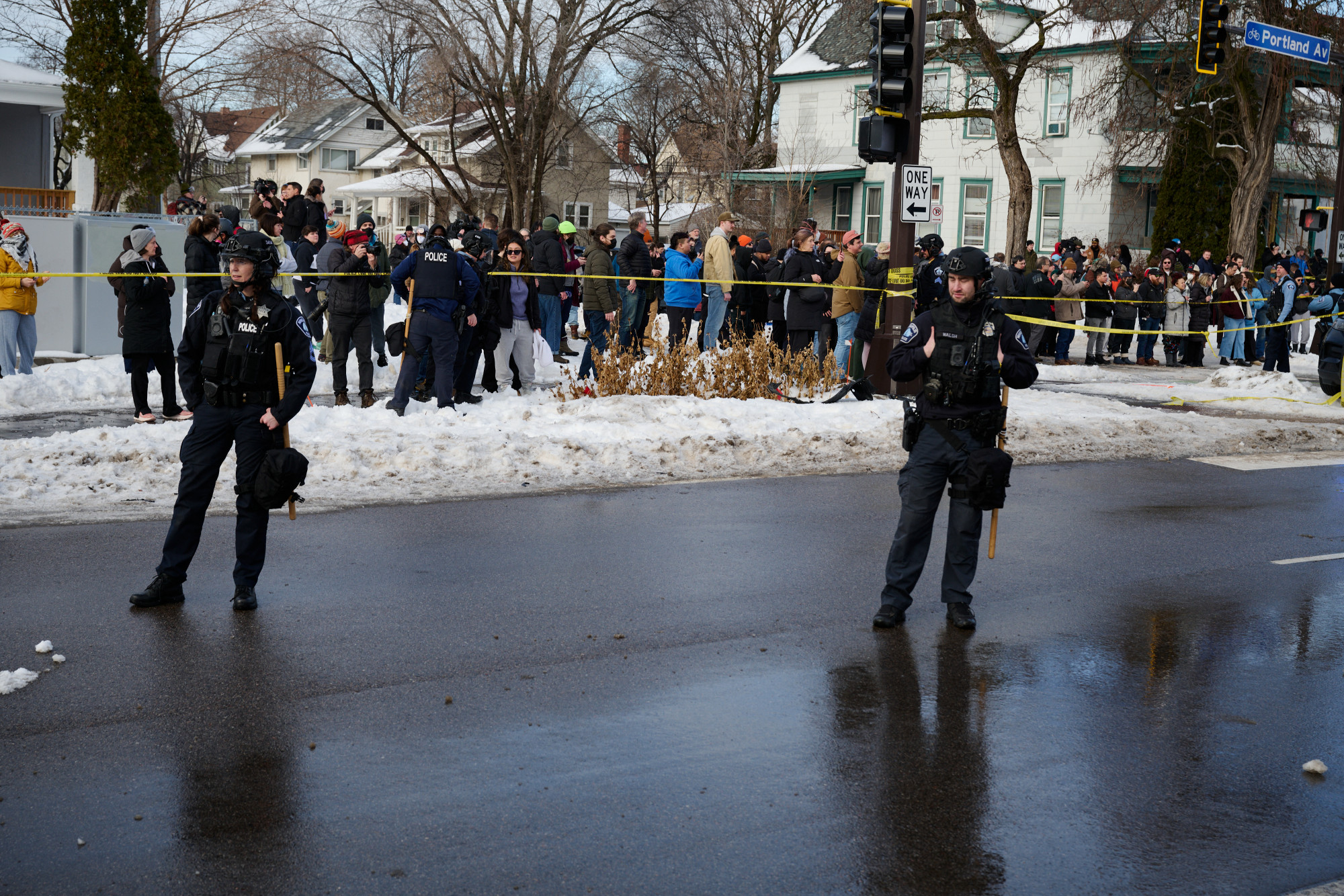 Agyonlőttek egy 37 éves nőt az ICE ügynökei Minneapolisban
