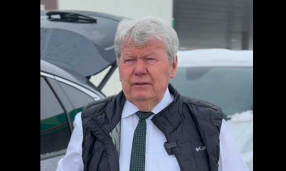 Ha valaki, hát Süli János biztosan megértette Orbán újmédiás elvárásait