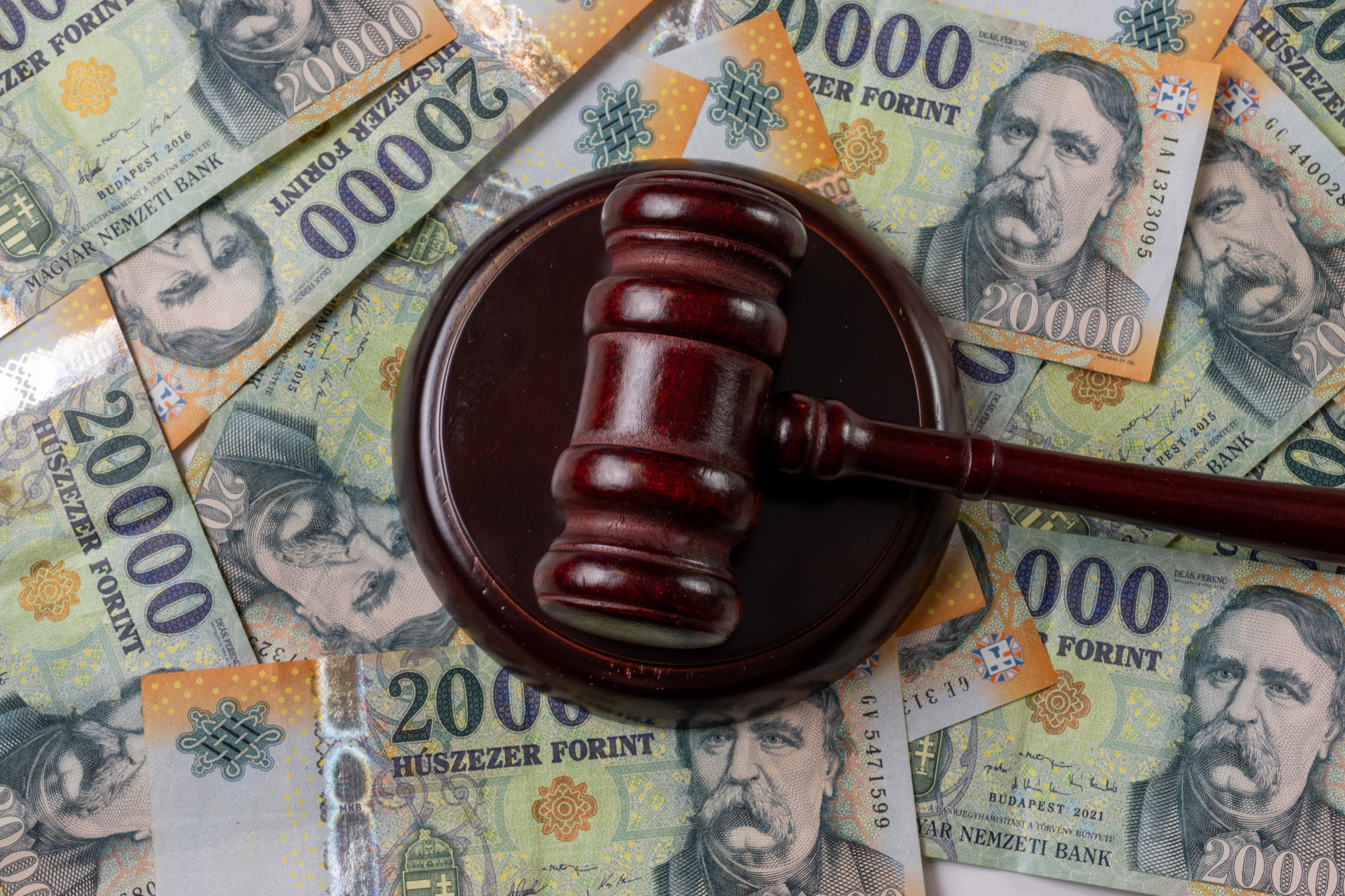 Nem kezel közpénzt és közfeladatot sem lát el – ezzel érvelt a közfeladatot ellátó közérdekű vagyonkezelő alapítvány a bíróságon