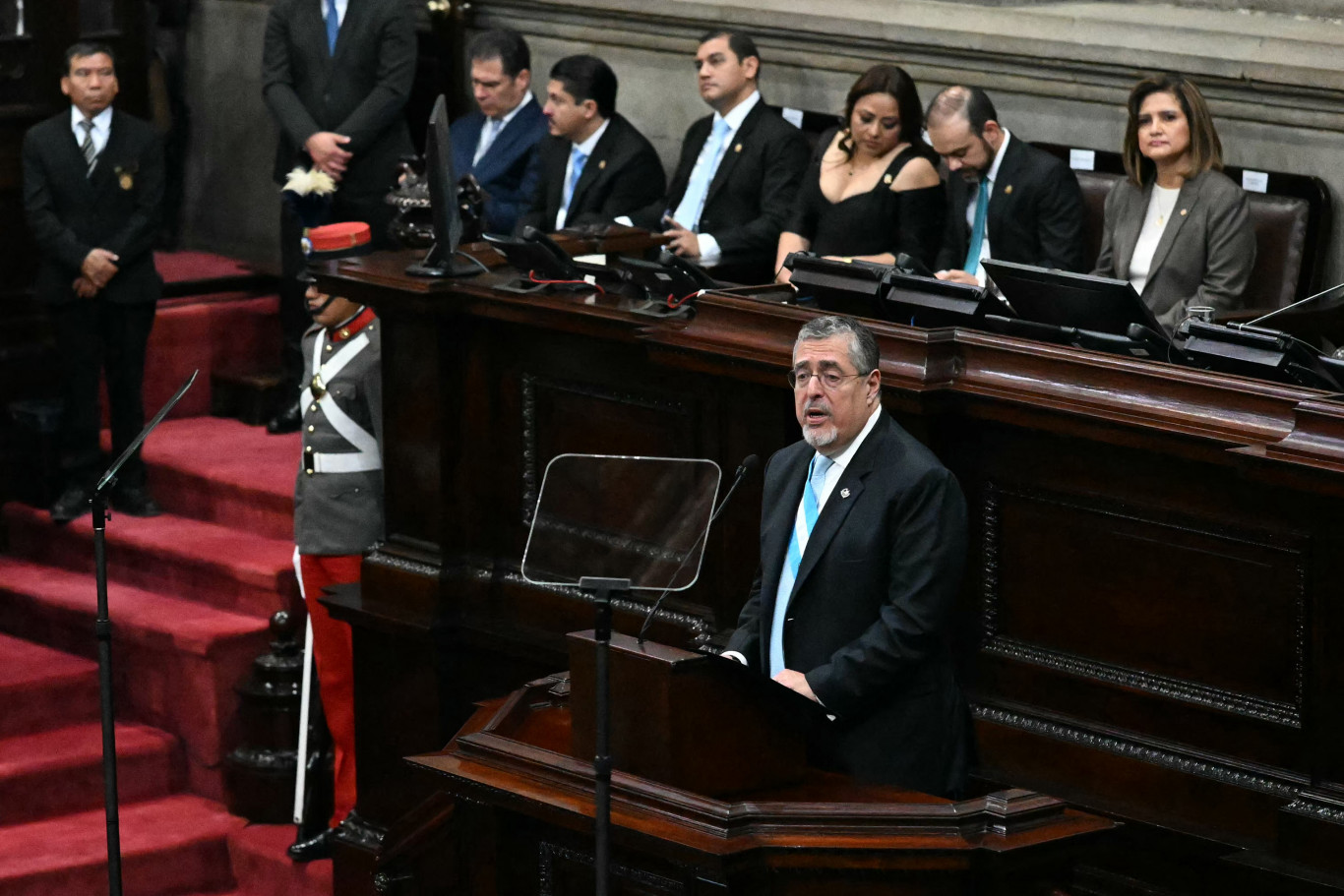 Guatemalában rendkívüli állapotot hirdettek