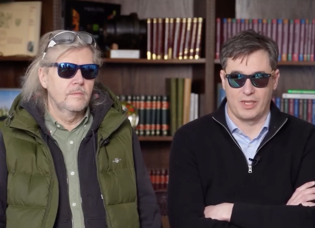 A napszemüveges Karácsony a napszemüveges Gerendaival jelentette be, hogy féláron lesz a Sziget-bérlet a diákoknak