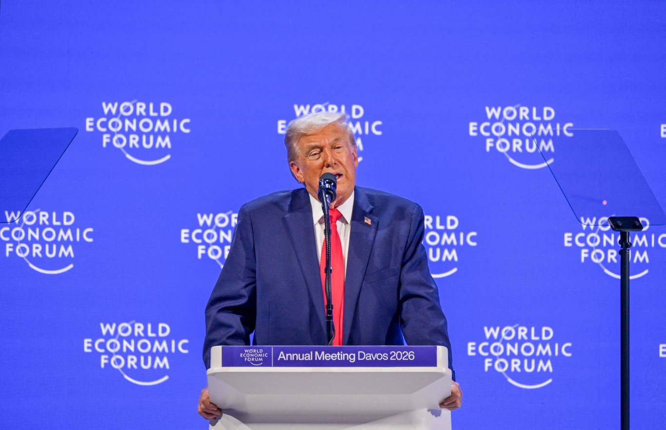 Trump: Megegyeztünk Grönlandról, visszavonom a büntetővámokat