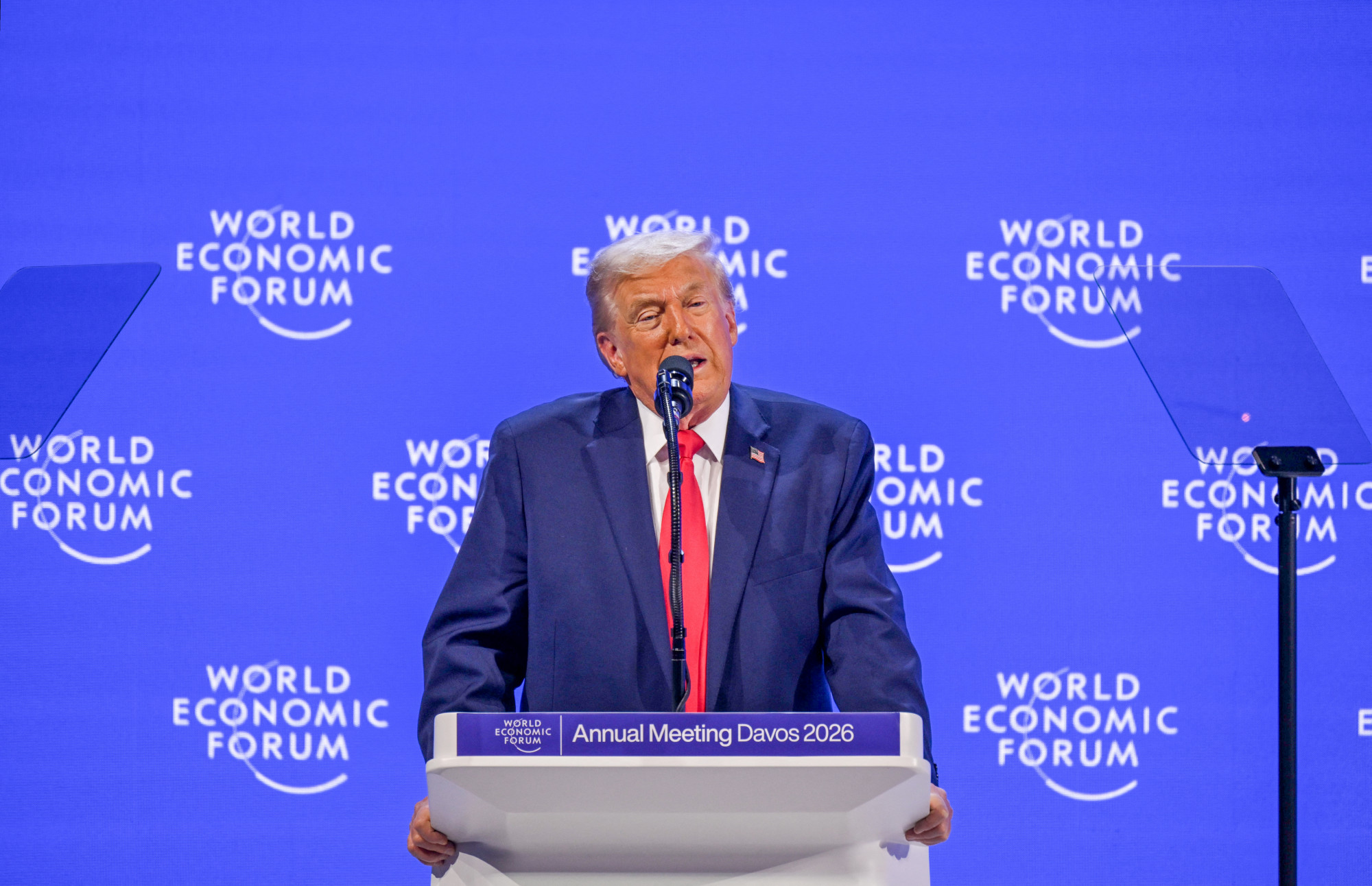 Trump: Megegyeztünk Grönlandról, visszavonom a büntetővámokat