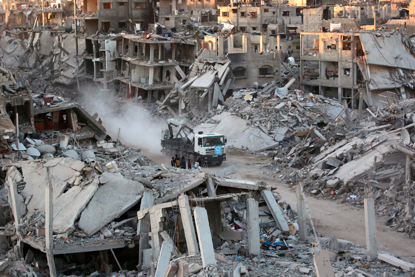 Közel két év után Izrael vasárnap újra megnyitja a Gázai övezet és Egyiptom közötti határátkelőt