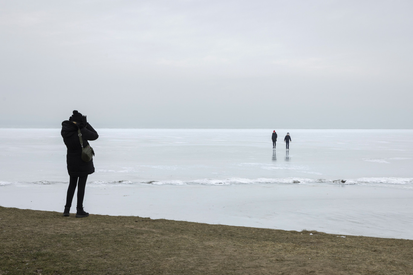 Vasárnap már lehetőleg senki se menjen a Balaton jegére
