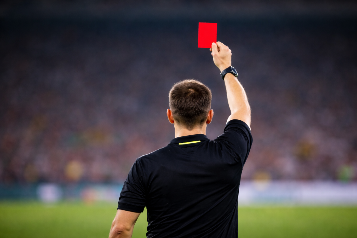 Tíz évre eltiltottak a focitól egy 14 éves magyar kapust