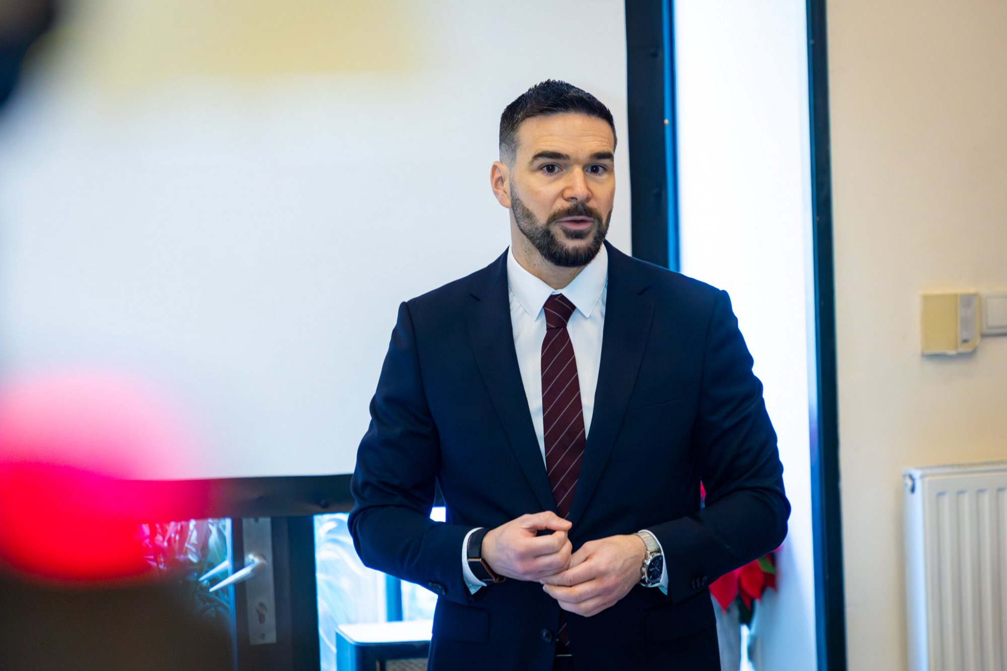 A debreceni alpolgármester szerint nem kampányesemény az állatkerti látogatás, amihez szülői hozzájárulást kértek