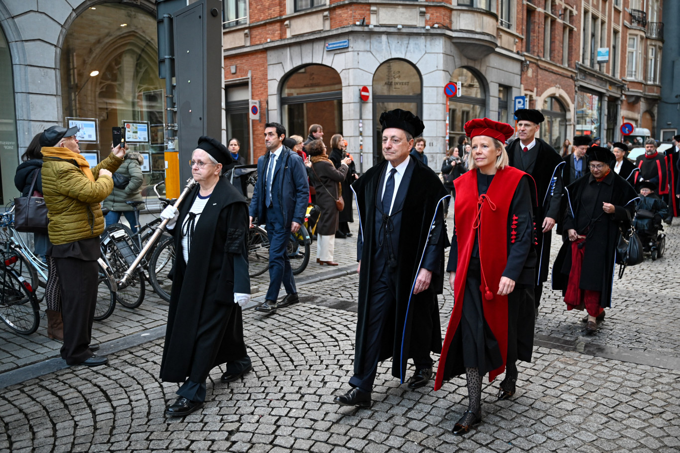 Mario Draghi: Ha Európa nem akar alárendelt szerepet játszani a jövőben, akkor valódi föderációvá kell válnia